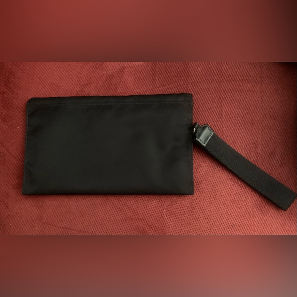 Burberry nylon wristlet - Picture 2 of 8